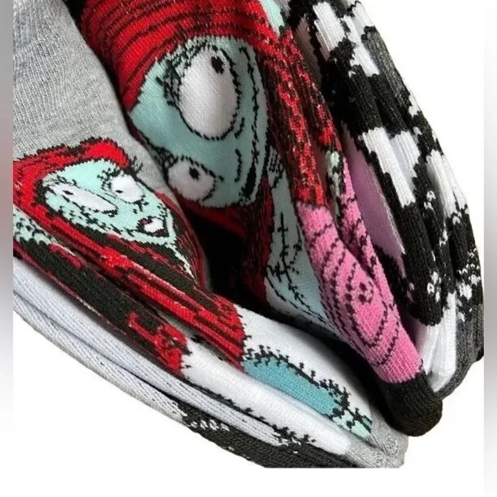 NWT Disney Women’s Teens Ankle Socks 6 Pr Nightmare Before Christmas- Size 6-11